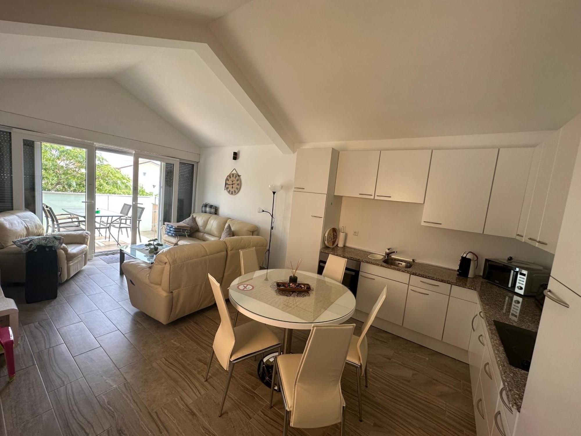 Harmony Vir Luxurioes Ausgestattete Ferienwohnung Mit 65M2 Exteriör bild