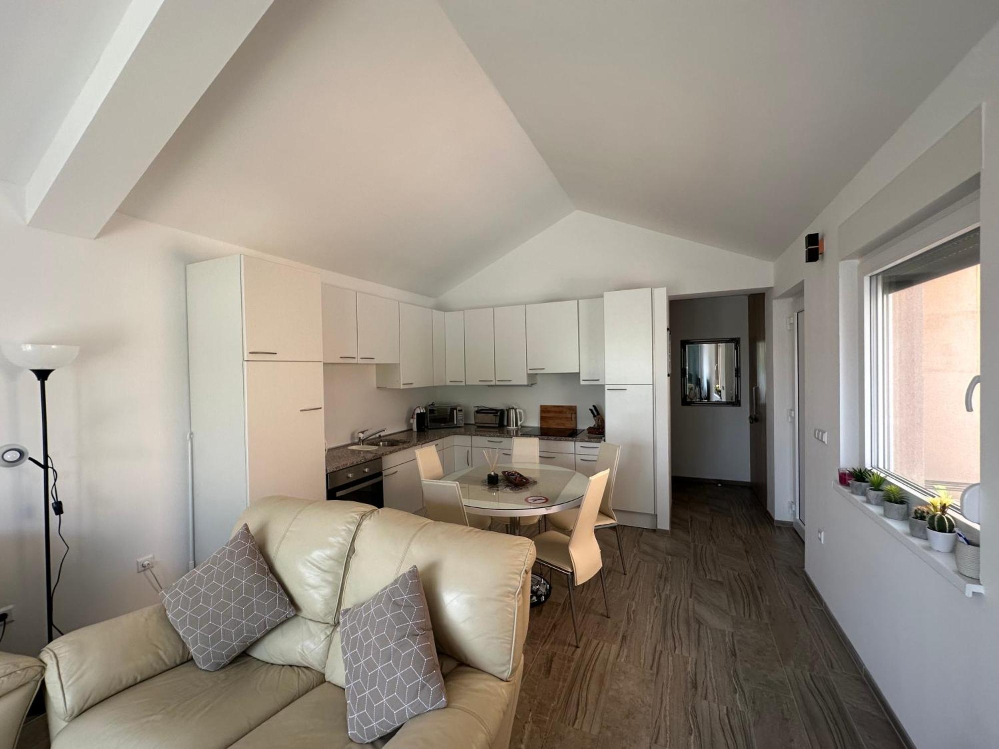 Harmony Vir Luxurioes Ausgestattete Ferienwohnung Mit 65M2 Exteriör bild