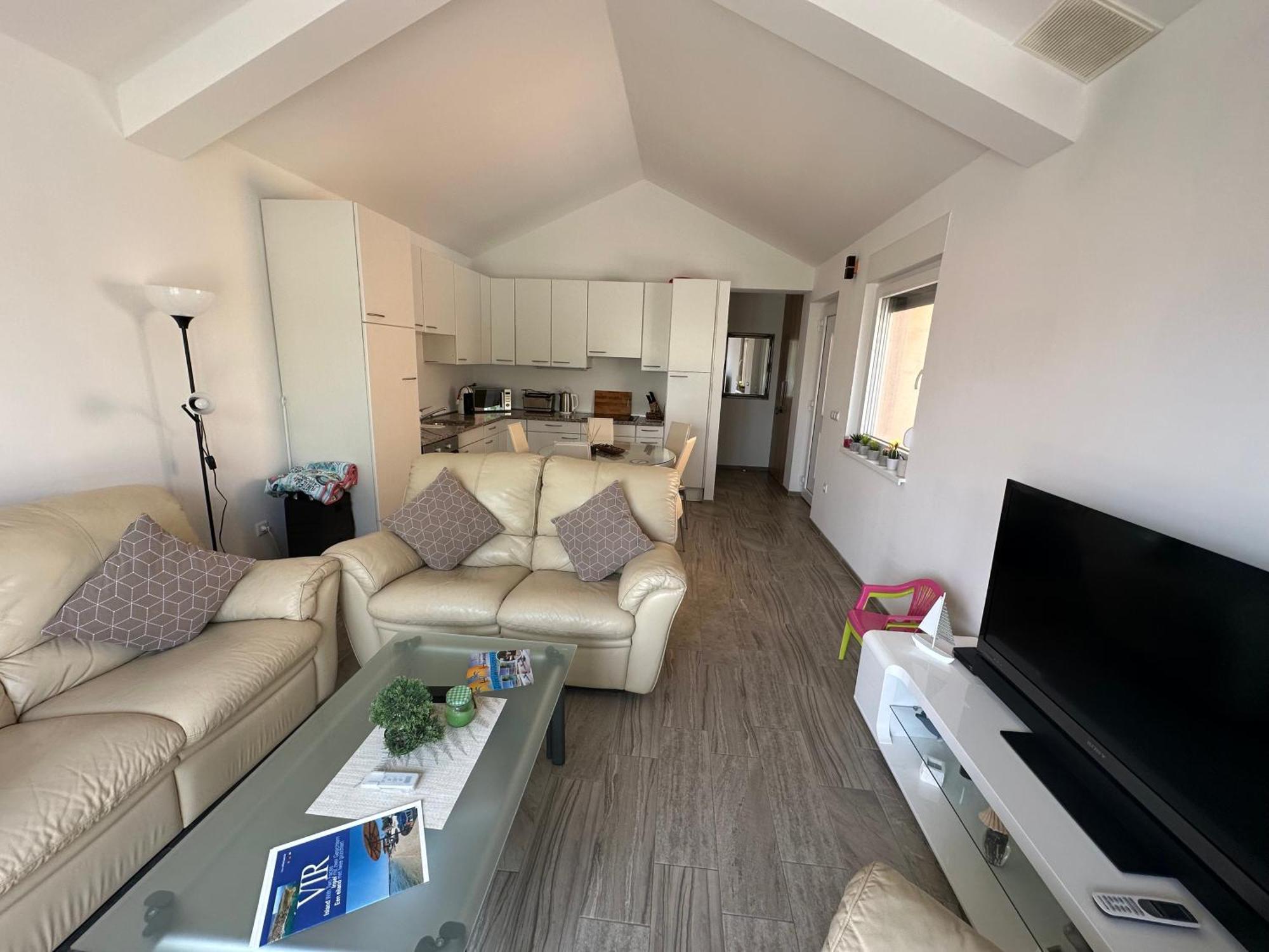 Harmony Vir Luxurioes Ausgestattete Ferienwohnung Mit 65M2 Exteriör bild