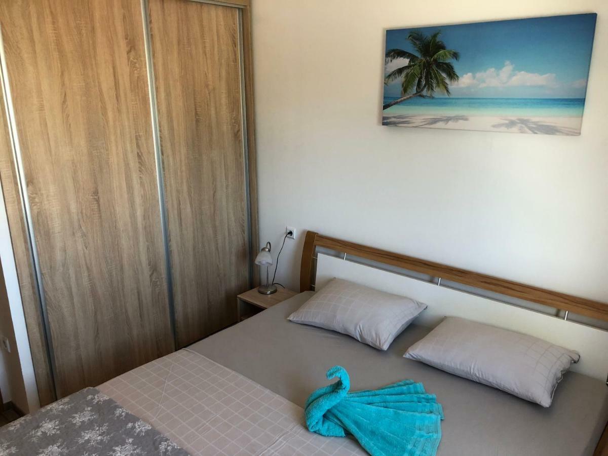 Harmony Vir Luxurioes Ausgestattete Ferienwohnung Mit 65M2 Exteriör bild