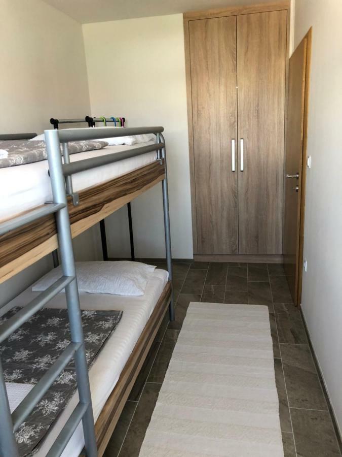 Harmony Vir Luxurioes Ausgestattete Ferienwohnung Mit 65M2 Exteriör bild